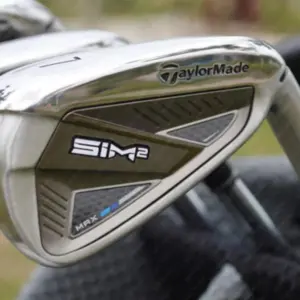 Taylormade SIM2 MAX Silver irons