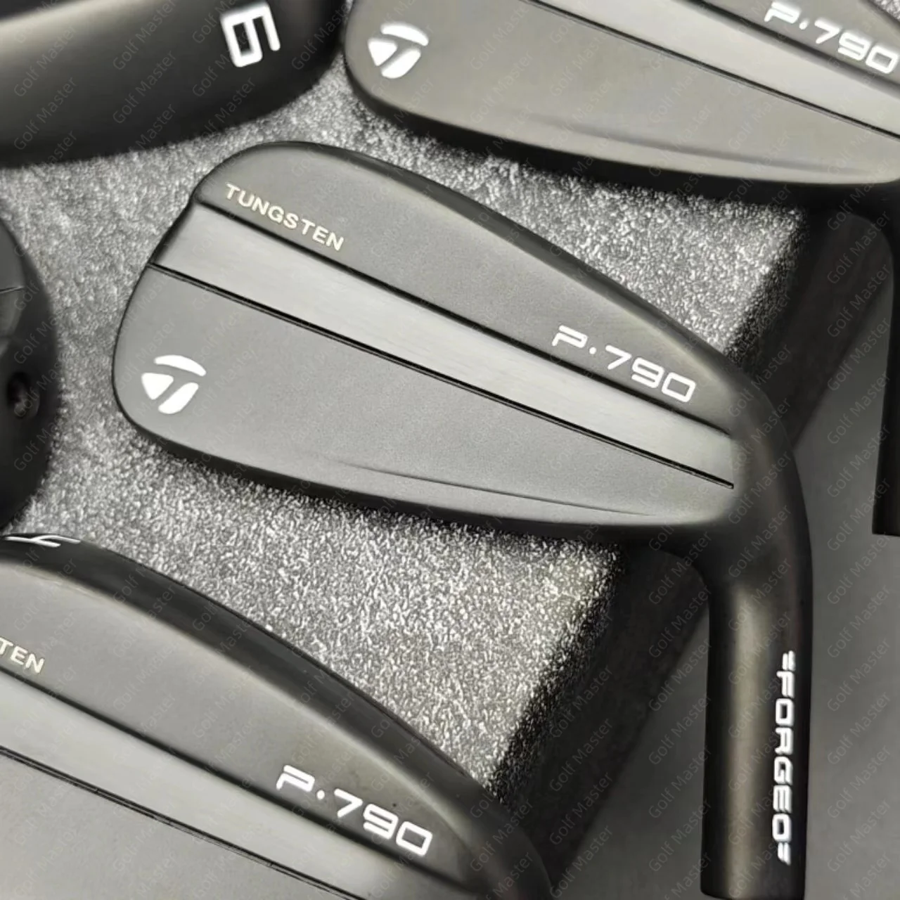 Taylormade P790-black irons(The fourth generation) - Image 2