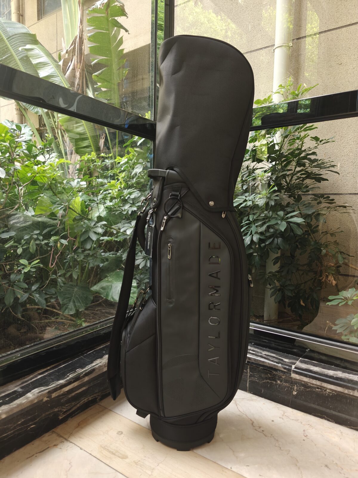 Taylormade Bag 24-26 - Image 2