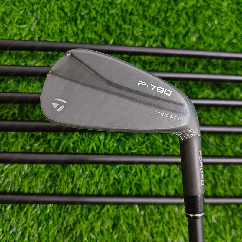 Taylormade P790 Black third generation irons