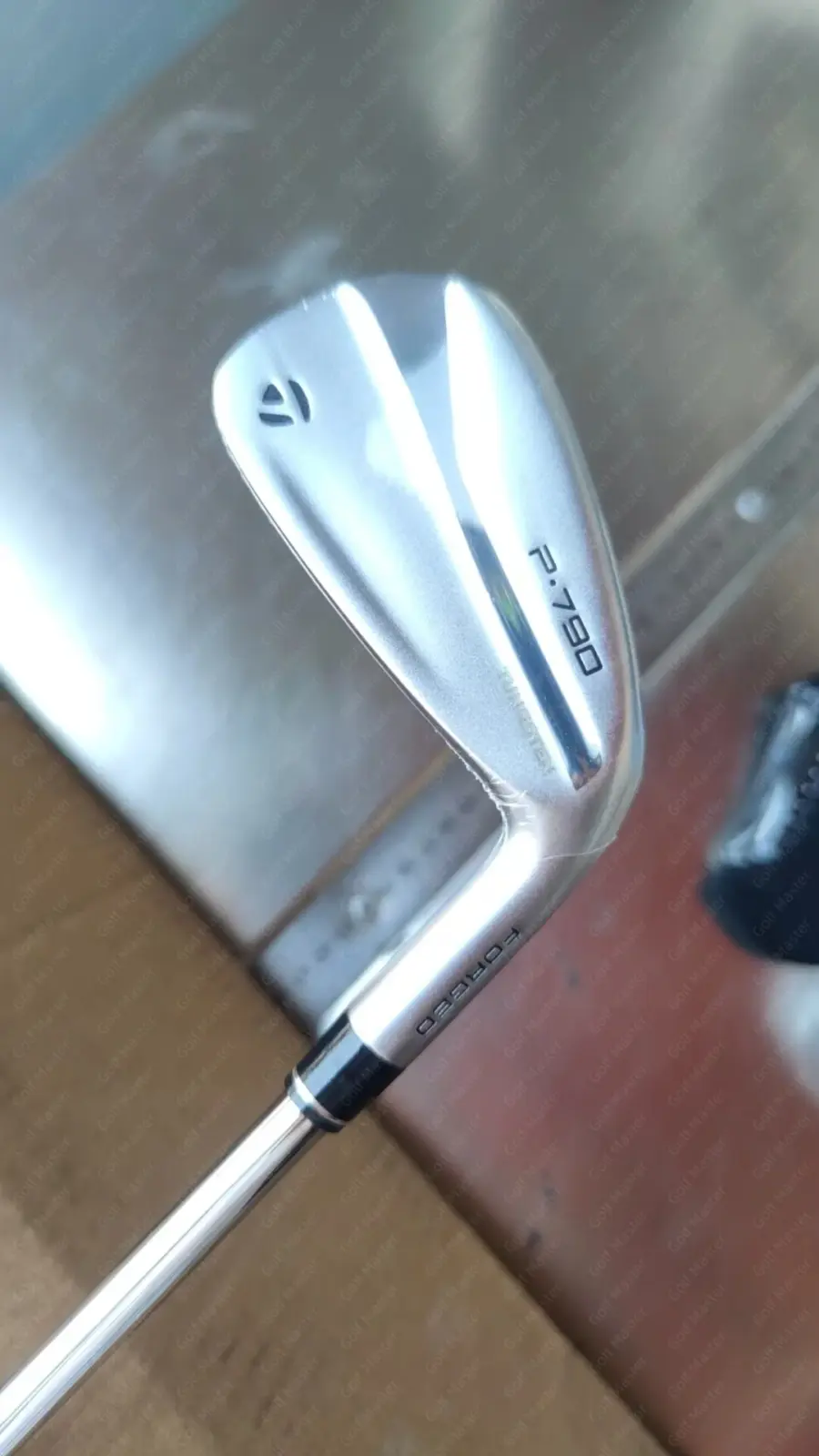 Taylormade P790 Silver third generation irons - Image 4