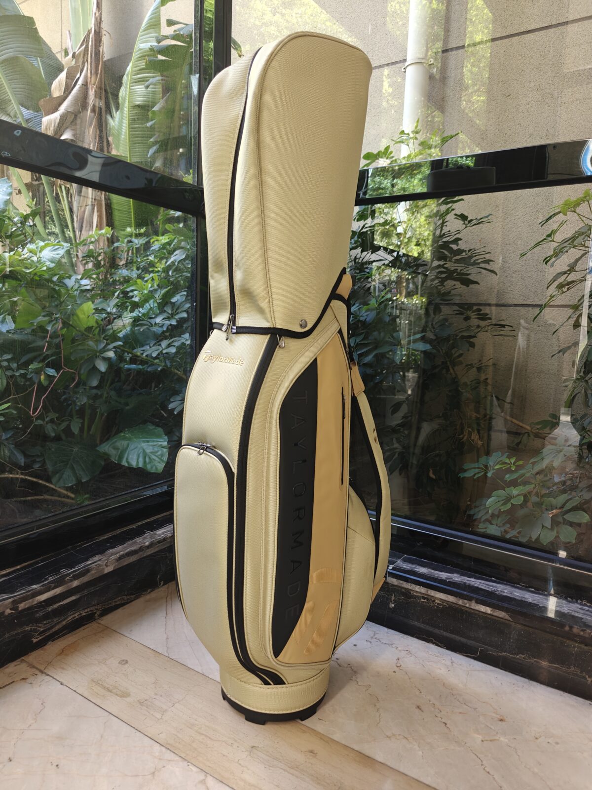 Taylormade Bag 24-26 - Image 4