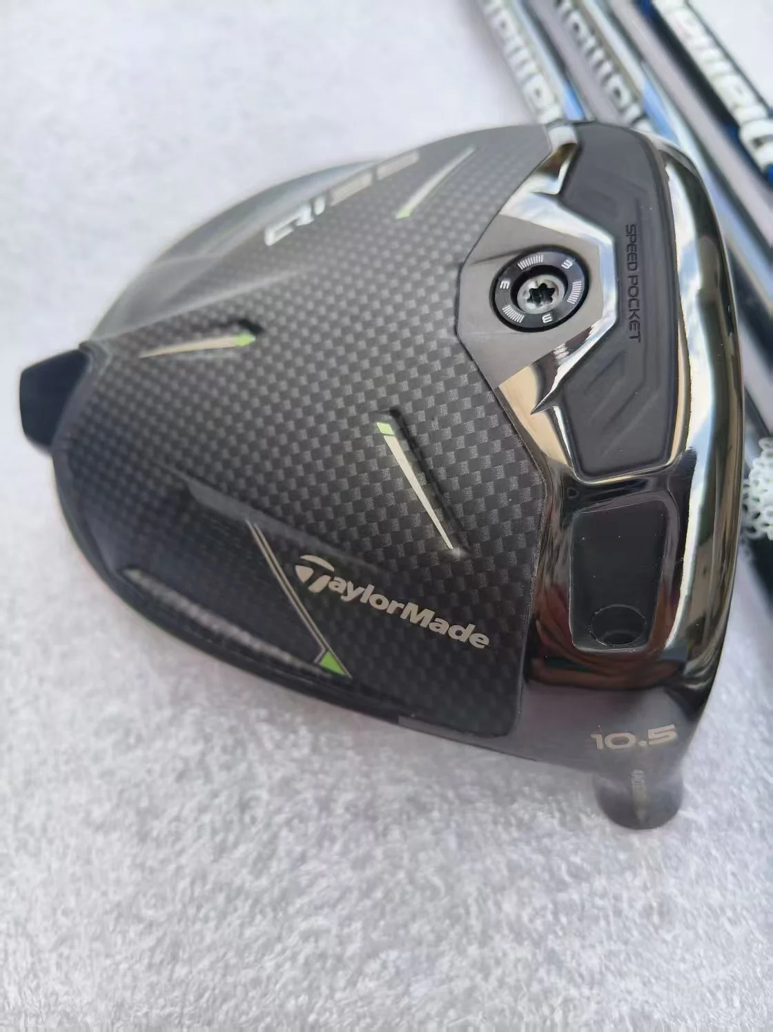 Taylormade Qi35 Driver - Image 6