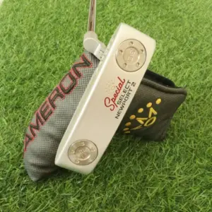 18 Scotty Cameron Putter