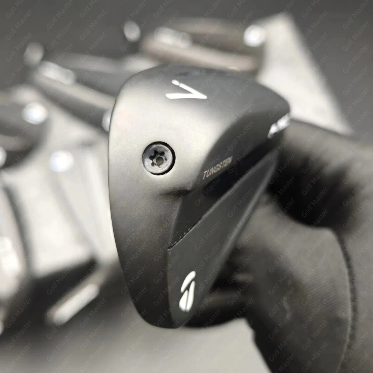 Taylormade P790-black irons(The fourth generation) - Image 6
