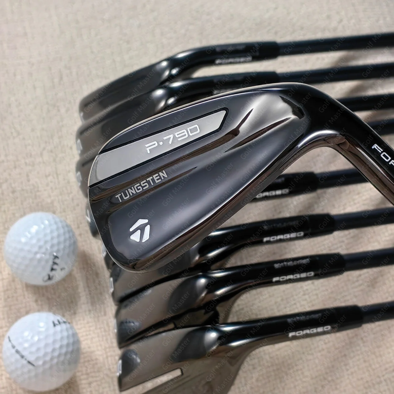 Taylormade P790 black irons(Second generation) - Image 3